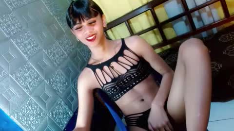 aliexagrey online show from April 17, 7:33 am