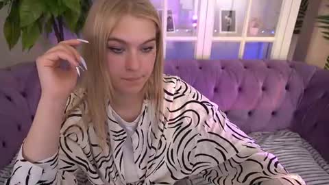 Alina online show from June 15, 7:11 am