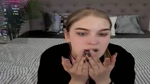 Alina online show from March 20, 7:24 am