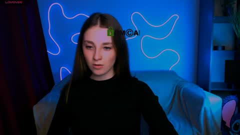 Alisa online show from April 3, 7:21 pm