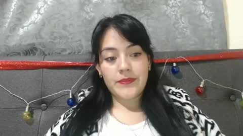 Snapshot of alisha_9997 chatting on February 5, 8:11 am alisha_9997 online show from February 5, 8:11 am