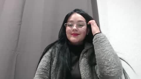 alisha_9997 online show from November 29, 8:05 pm