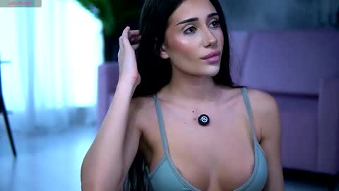 Alishaskye online show from December 3, 4:46 am