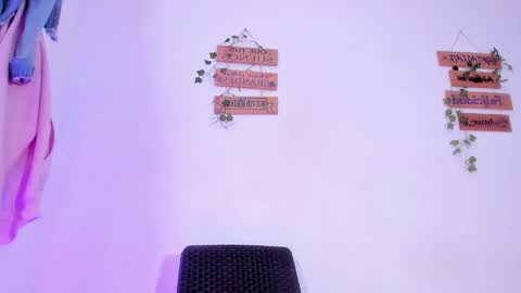 Alisia online show from March 18, 3:01 am