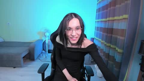 Alison online show from February 18, 10:09 pm