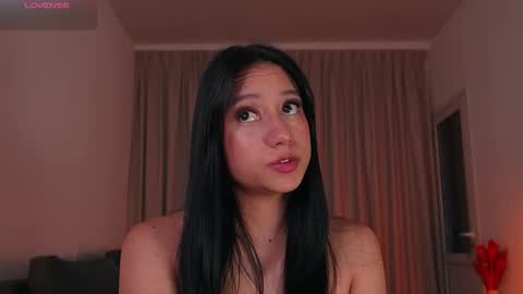 Alison  online show from December 3, 9:43 am