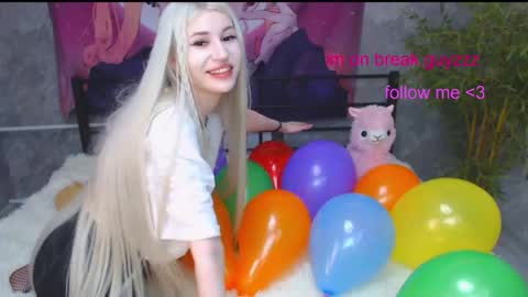 Alison online show from May 11, 2:45 pm