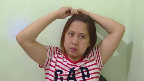 alissalove18 online show from January 7, 3:57 am