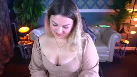 alissyagrayy online show from June 14, 6:54 pm