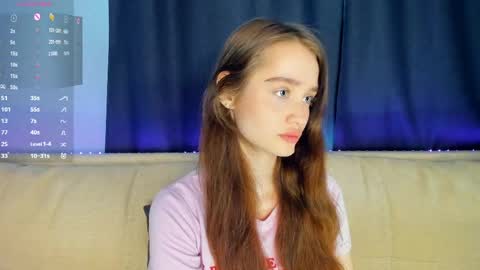 Alivia online show from April 28, 12:42 pm