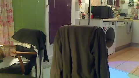 Sandwich online show from October 28, 1:39 am