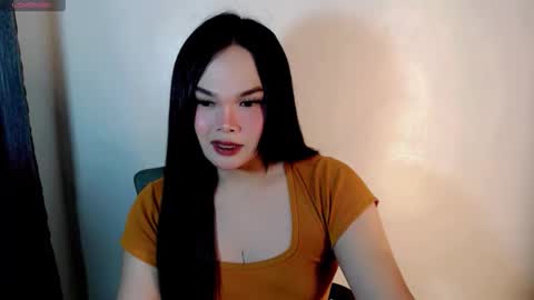 A CUTE GIRL NAME ALIYAH online show from April 15, 6:28 am