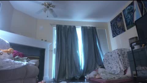 Alize Zaide online show from January 13, 9:11 pm