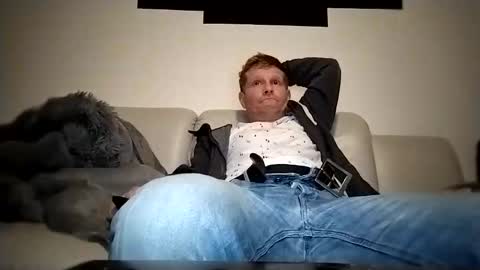 alles594462 online show from November 4, 3:19 am