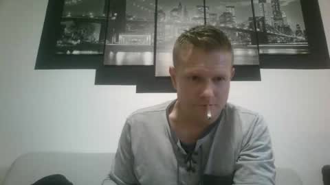 alles594462 online show from February 1, 7:16 am