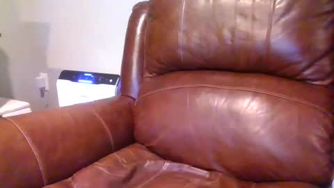 alliebearx online show from March 10, 3:22 am