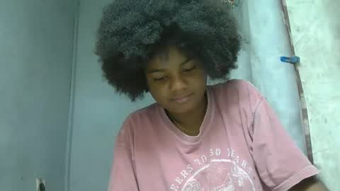 allizida01 online show from January 9, 1:06 pm