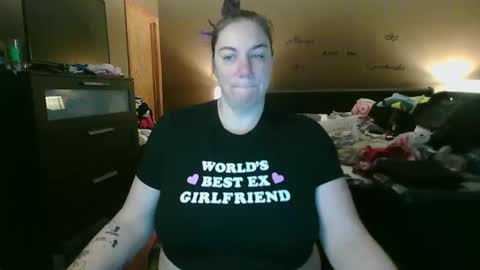 Snapshot of allnaturaltigbitties chatting on March 4, 3:44 am Tig Bitty online show from March 4, 3:44 am