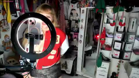 allsson_miller online show from January 5, 9:51 pm