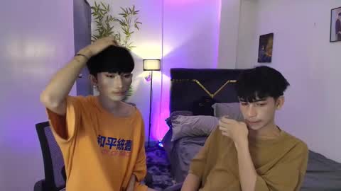 kim and josh online show from January 31, 7:11 pm