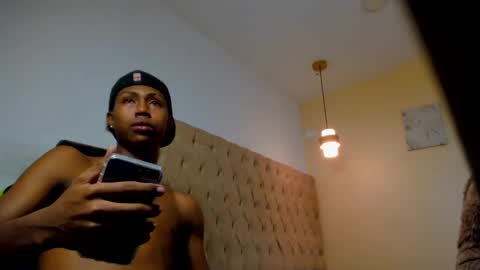 alluringangel01 online show from October 29, 4:36 am