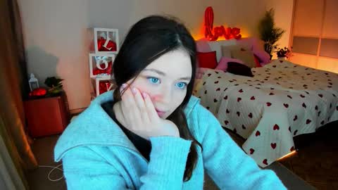 alluringeyess online show from February 15, 5:21 am