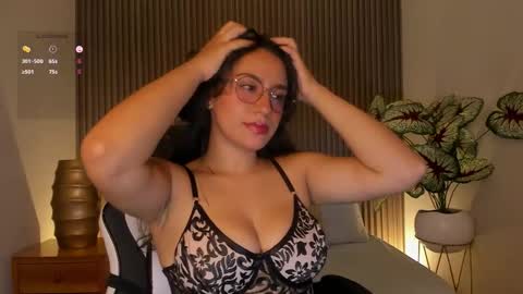 A L L I E online show from November 24, 12:04 pm