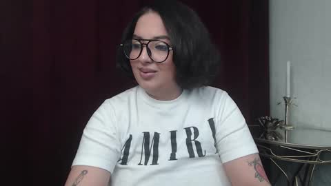         online show from February 23, 9:39 pm