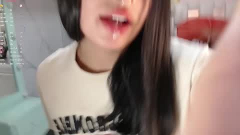 Allysa  online show from January 8, 8:36 pm