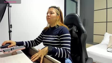 ALMA FENIX  online show from March 24, 12:33 pm