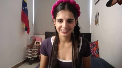 Arhantxa online show from April 14, 8:01 pm