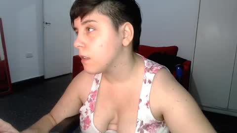 Almond online show from December 11, 11:21 pm