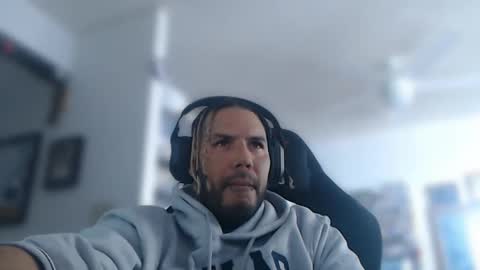 simplyfaded online show from January 18, 2:20 am