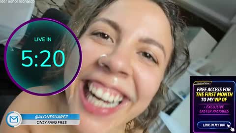 Alondra Suarez online show from May 7, 2:02 pm