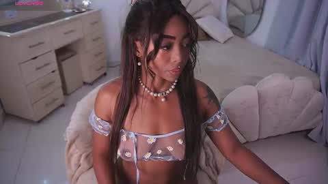 Alondra online show from July 29, 9:53 am