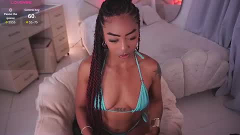 Alondra online show from July 24, 10:45 am