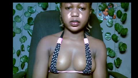 alo online show from April 4, 8:38 pm