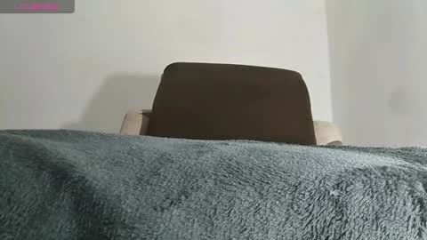 alotofcream4u online show from April 14, 5:33 am