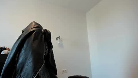LeatherMaster online show from July 9, 8:40 am