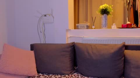 Michelle online show from February 11, 11:08 pm