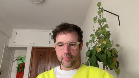 alto1e90br online show from March 26, 4:12 pm
