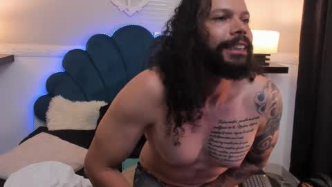 alukardbig online show from November 6, 6:33 pm