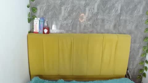 alunnaclarkcm online show from February 4, 6:50 am