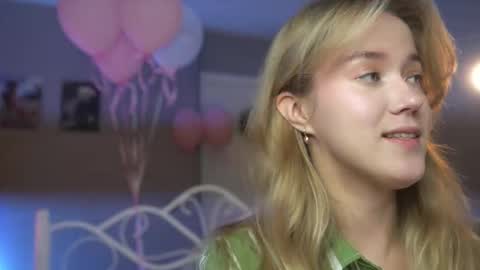 Amelia NEXT STREAM  online show from December 21, 1:39 pm