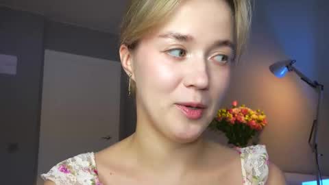 Amelia NEXT STREAM  online show from December 3, 1:56 pm