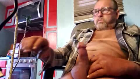 alwayshard4u1 online show from April 18, 1:24 pm