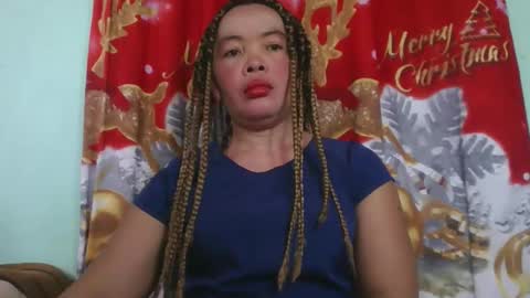 alypierette online show from February 3, 6:51 am