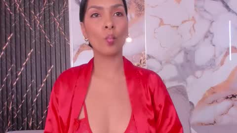 alyson__a online show from February 27, 6:33 pm