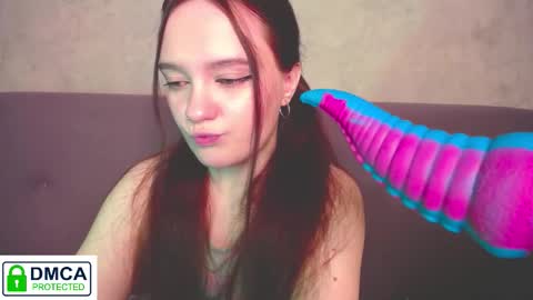 Alyssa online show from November 27, 2:52 am