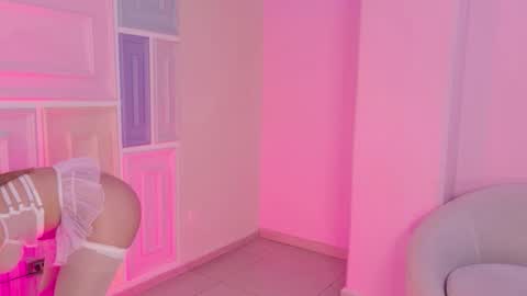 Amaia Haywood online show from November 13, 6:05 am